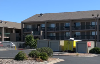 Albuquerque council revokes Sunport shelter permit