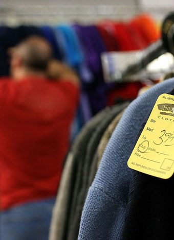 Americans turn to thrift stores as inflation hits clothing prices
