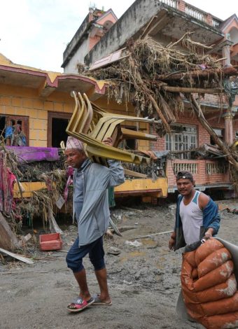 Nepal glacier collapse made more likely by warming, report finds