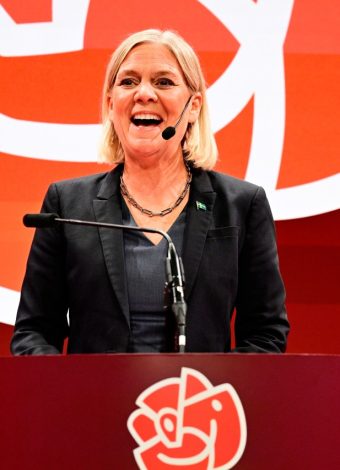 Sweden opposition holds narrow lead as government talks drag on