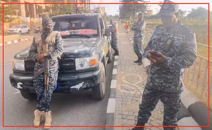 Ethiopian police enter Mekelle to restore order after rebel pullout