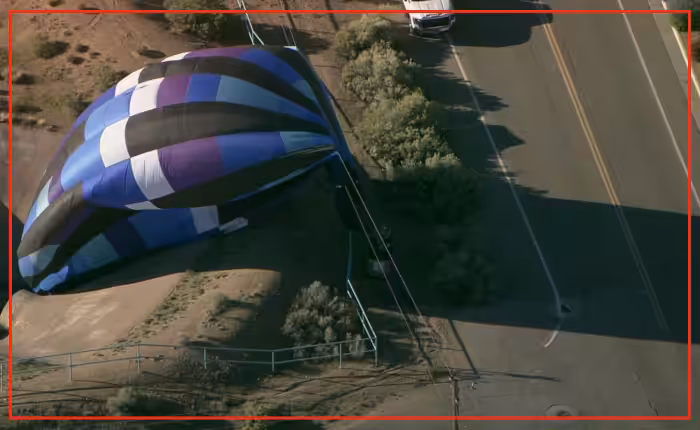 Two rescued after hot air balloon hits Albuquerque power lines